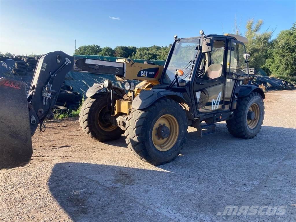 CAT TH 4070 Maatalouskurottajat