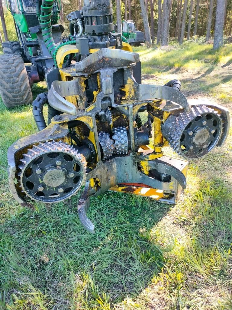 John Deere 1270 G Harvesterit