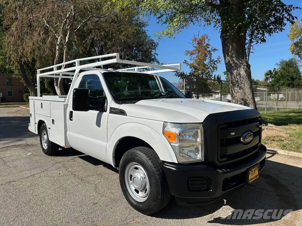 Ford F 250 Lava-autot