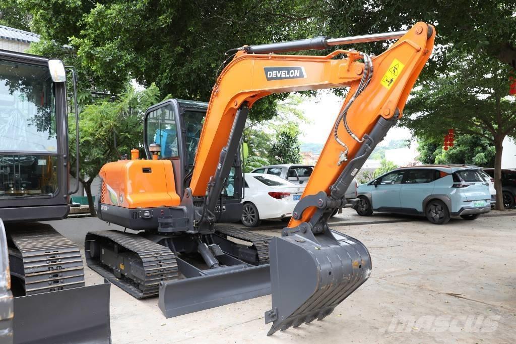 Doosan DX 60-10 Minikaivukoneet < 7t