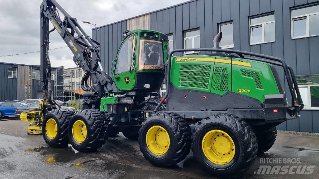 John Deere 1270 G Harvesterit