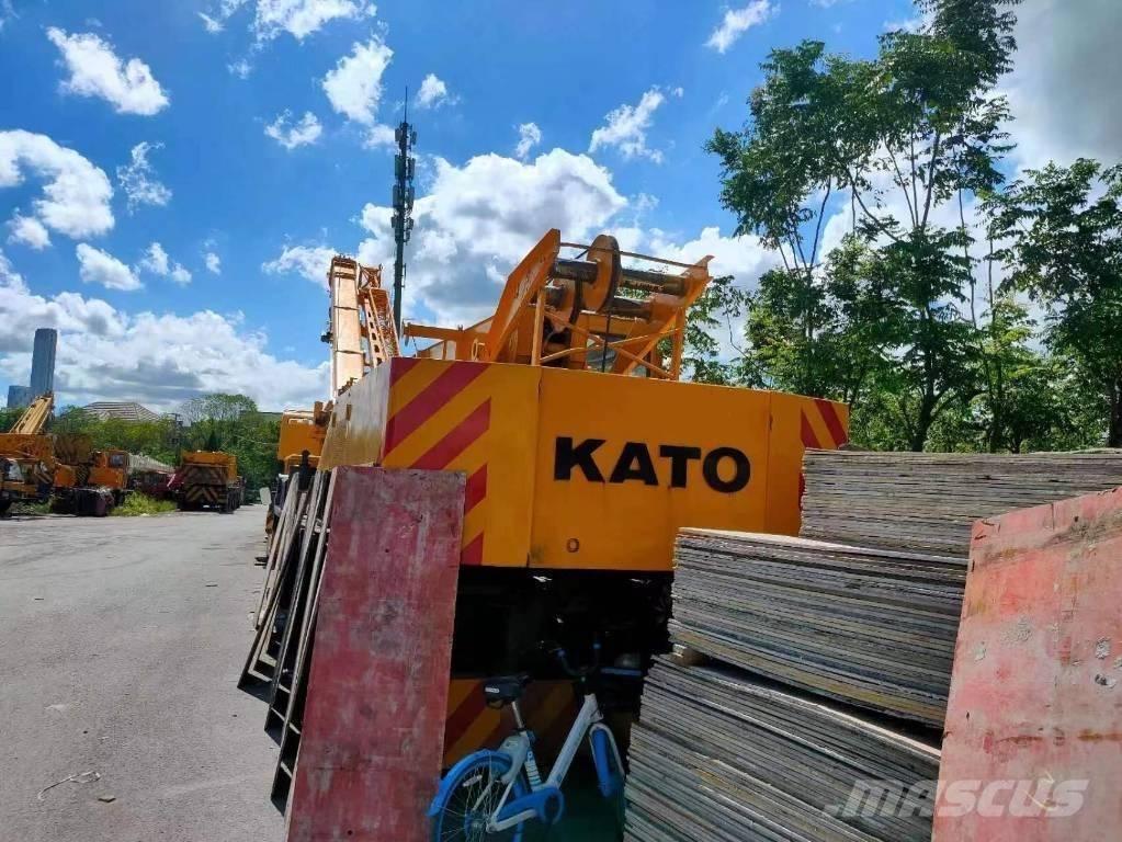 Kato NK 400 E Mobiilinosturit