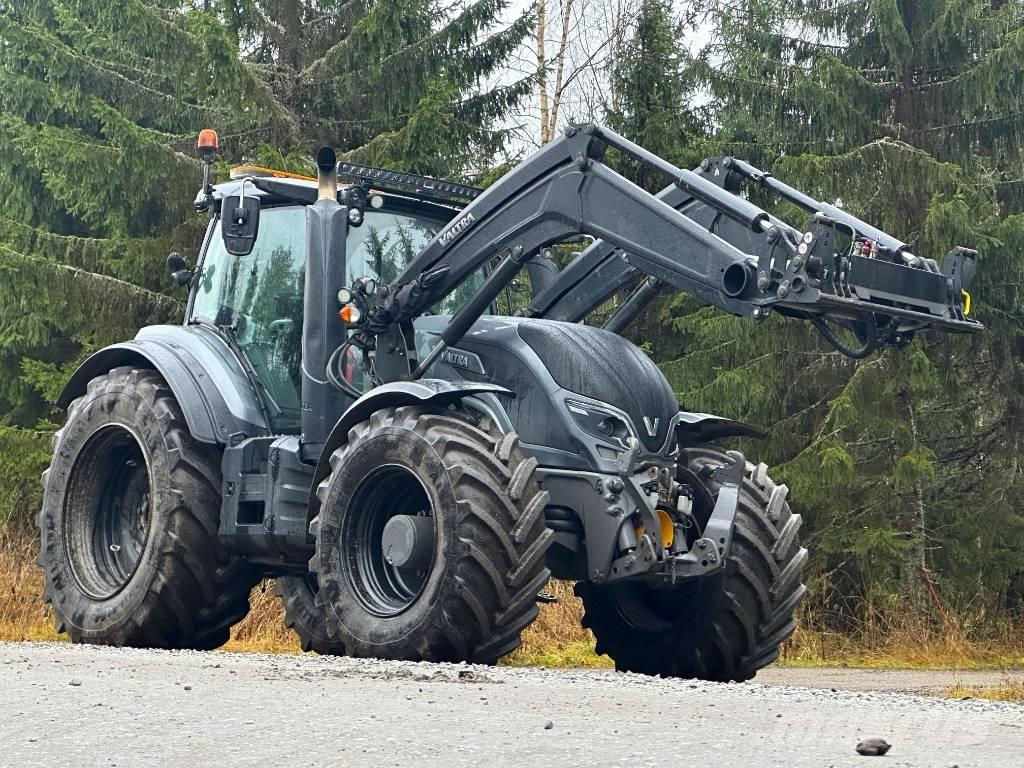 Valtra T 234 V Traktorit