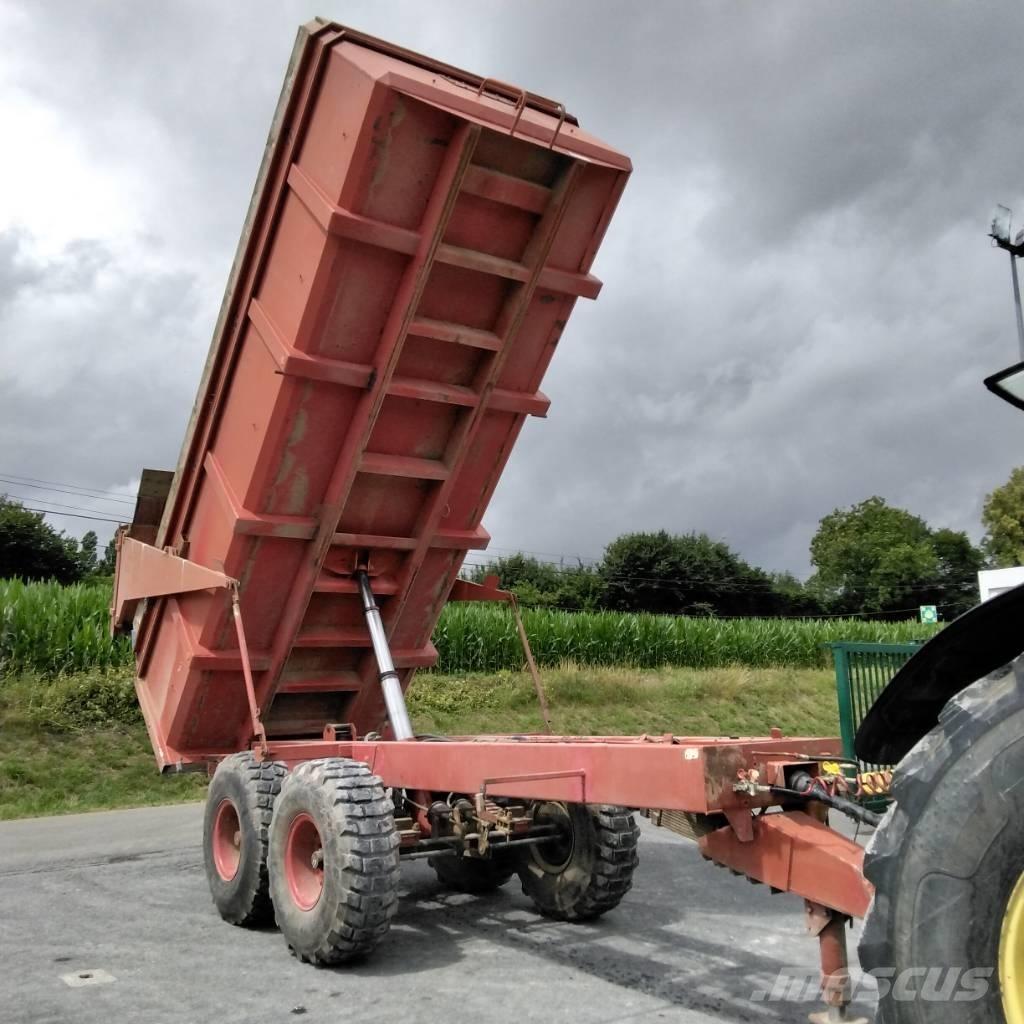 IH B14 Kippiperävaunut