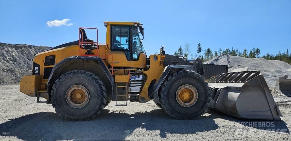 Volvo L 260 H Pyöräkuormaajat