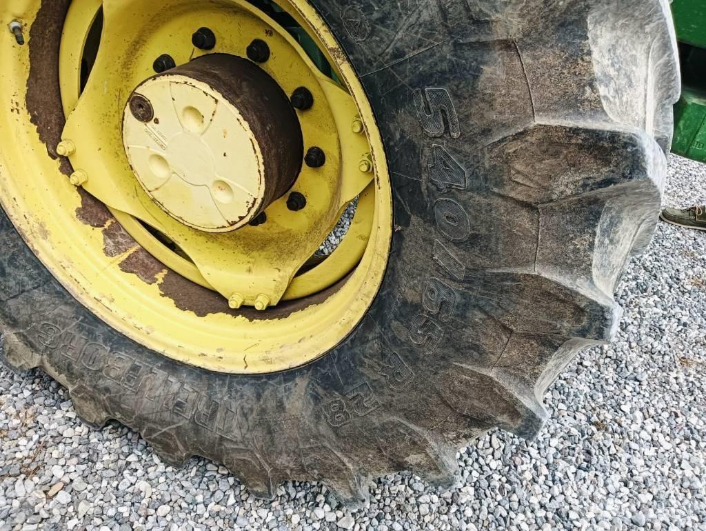 John Deere 6920 Traktorit