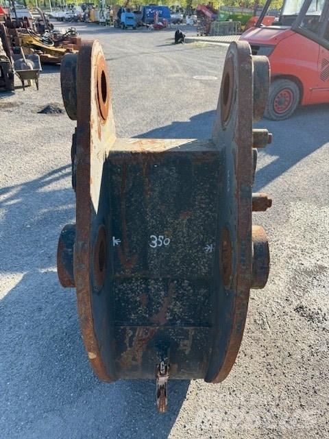 CAT 324 SZER 600 MM Kaivuulaitteet