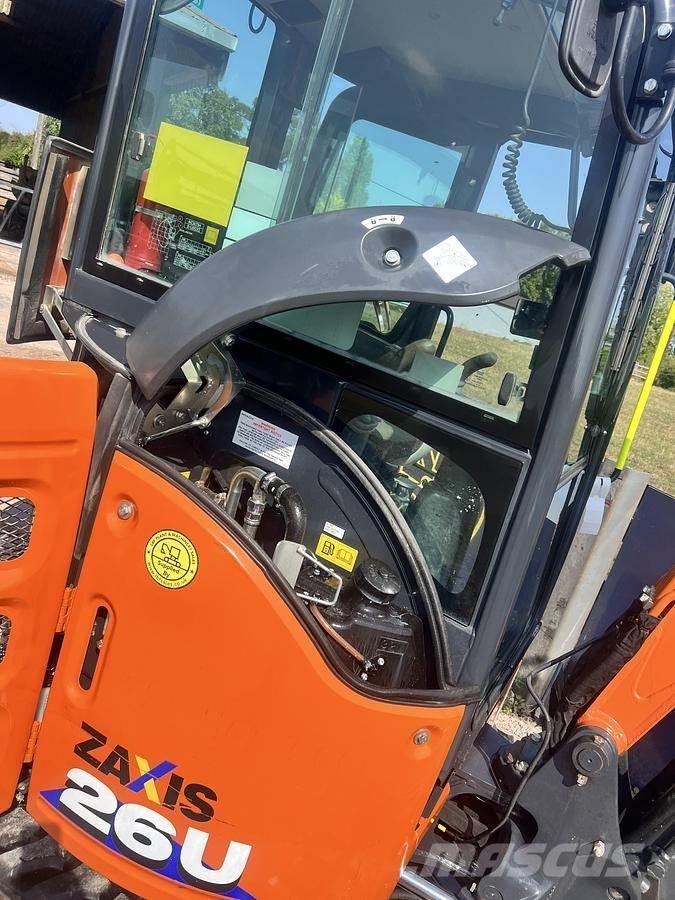 Hitachi ZX26U Erikoiskaivinkoneet