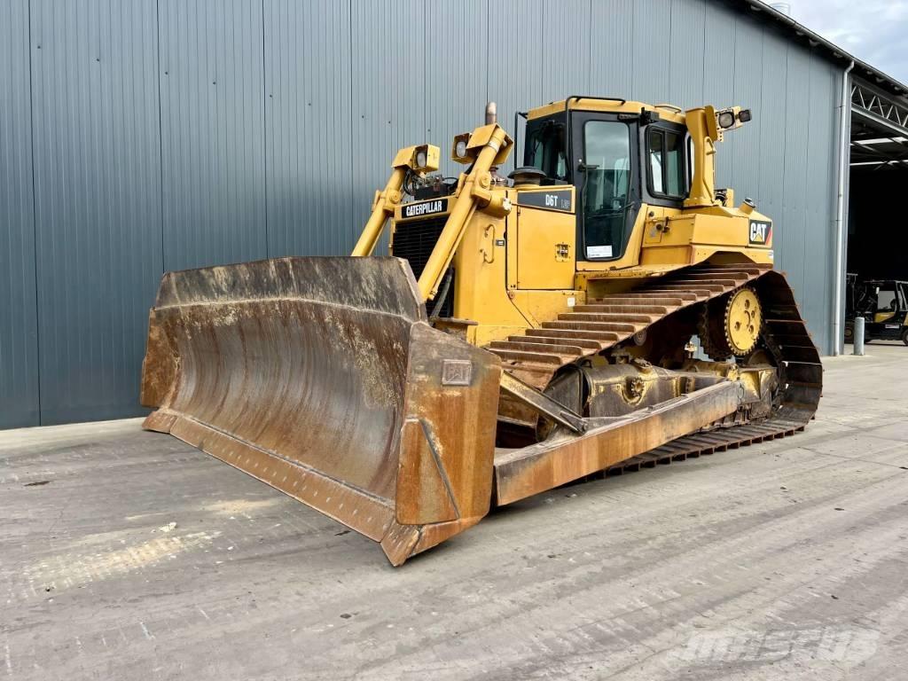 CAT D6T LGP Telaketjupuskutraktorit