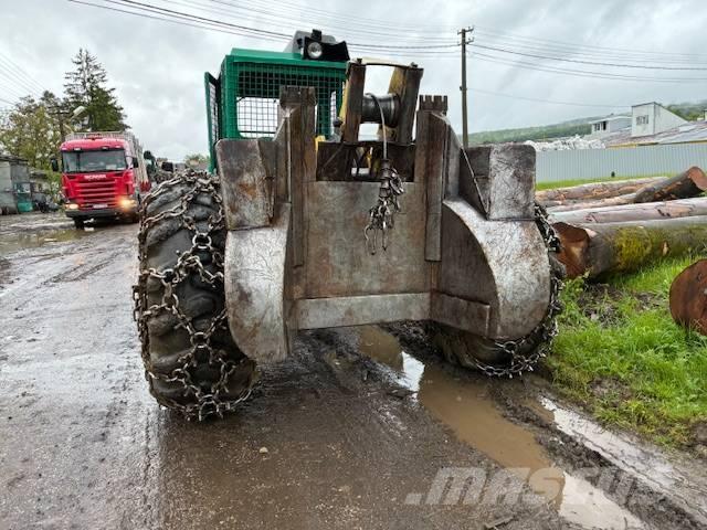 Timberjack 240C Juontokoneet