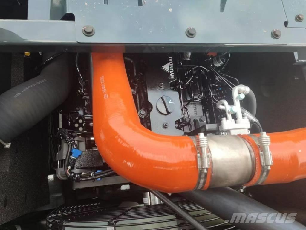 Hyundi HX300 Telakaivukoneet