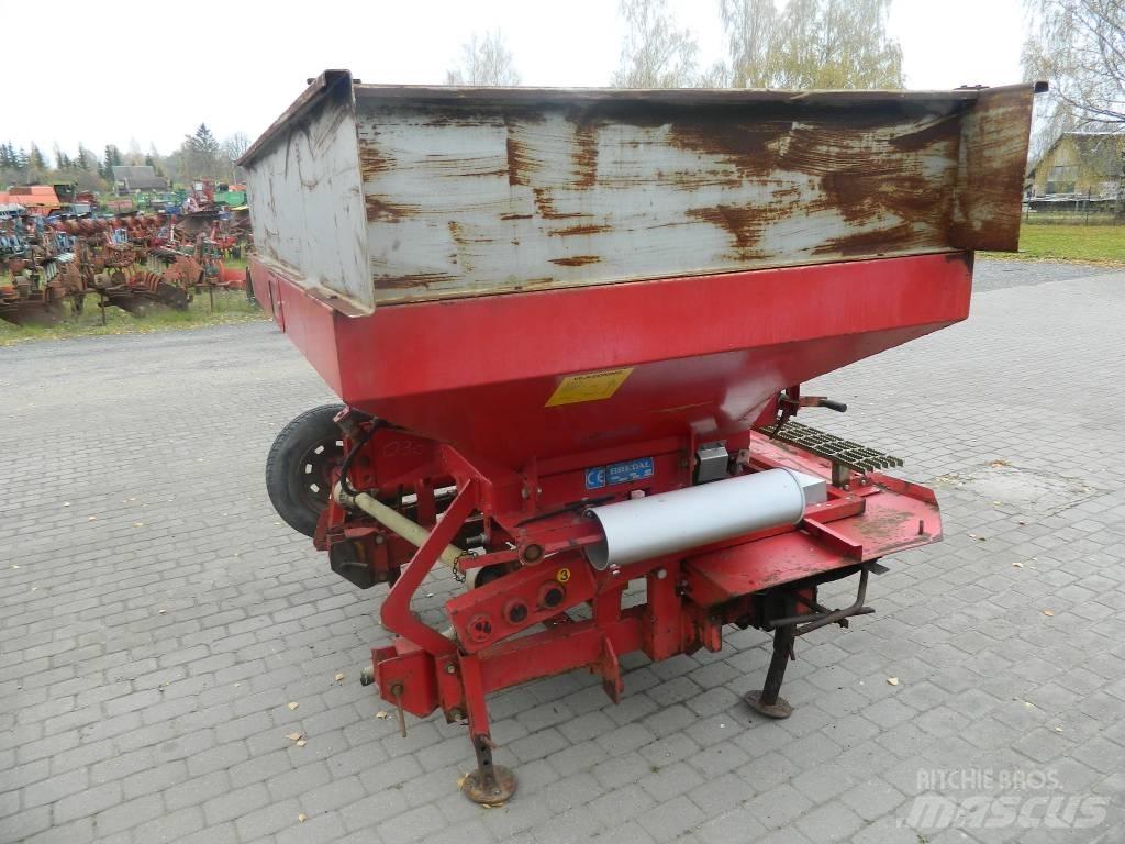 Bredal B 2 Lannoitteenlevittimet