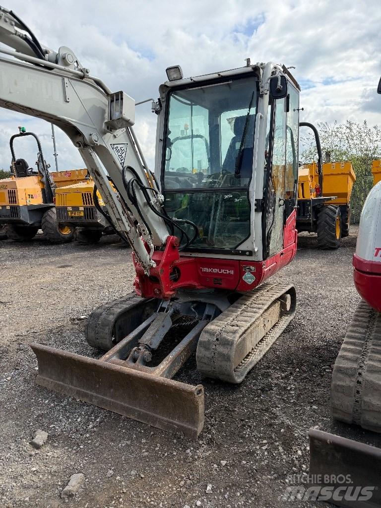 Takeuchi TB 230 Minikaivukoneet < 7t