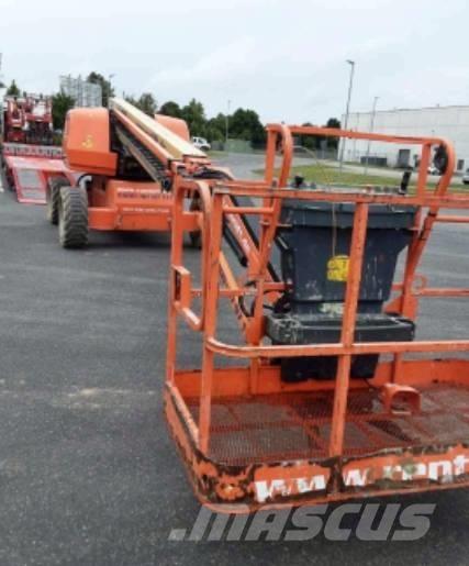 JLG 660 SJ Teleskooppipuominostimet