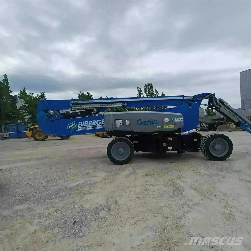 Genie ZX 135 Kuukulkijat