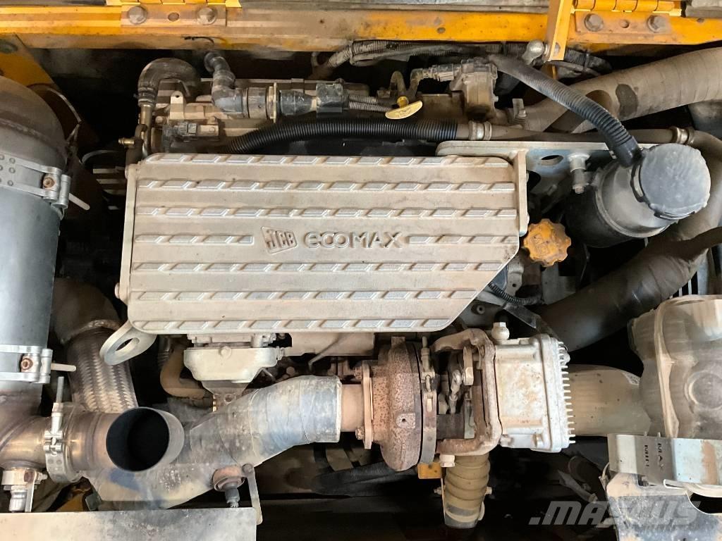 JCB JS 130 LC Telakaivukoneet