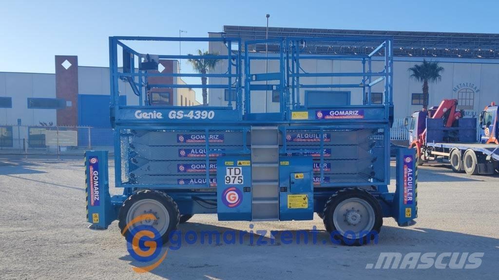 Genie GS 4390 Saksilavat