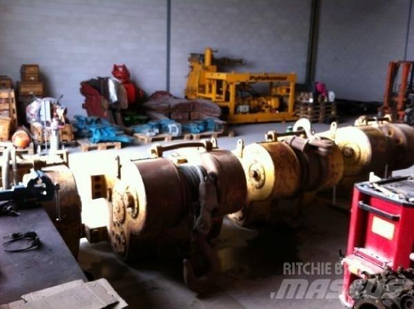 CAT 58PS & 58N winches Muut