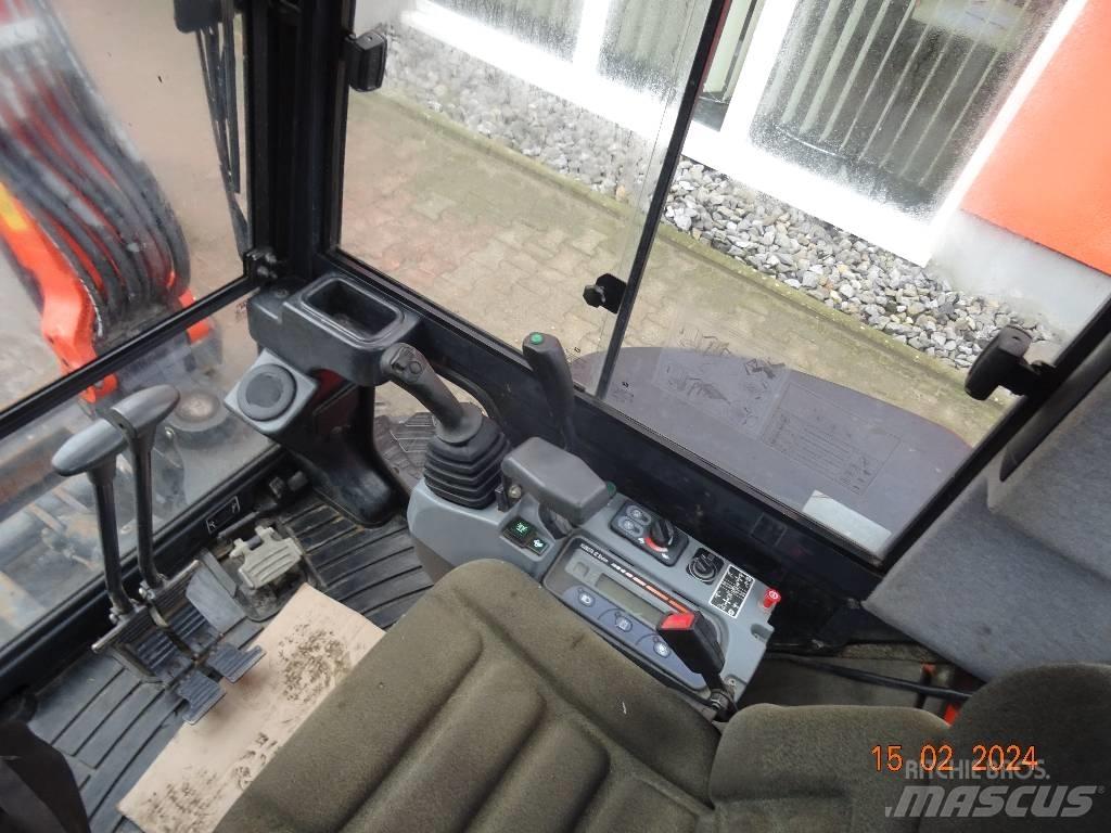 Kubota 101-3 Minikaivukoneet < 7t