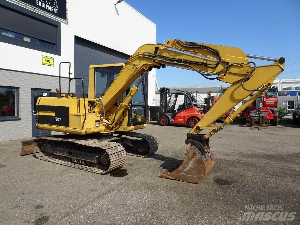 CAT 307 Minikaivukoneet < 7t
