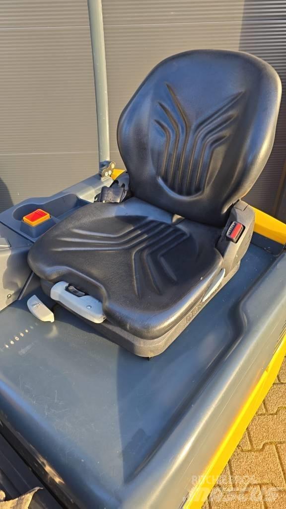 Jungheinrich EFG 115 Sähkötrukit