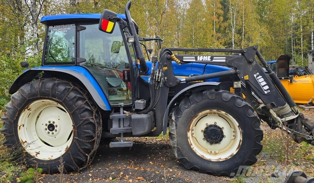 New Holland TM 120 Traktorit