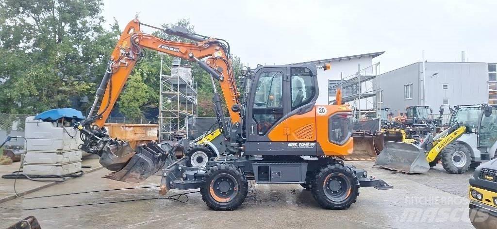Doosan DX 100 W-7 Pyöräkaivukoneet