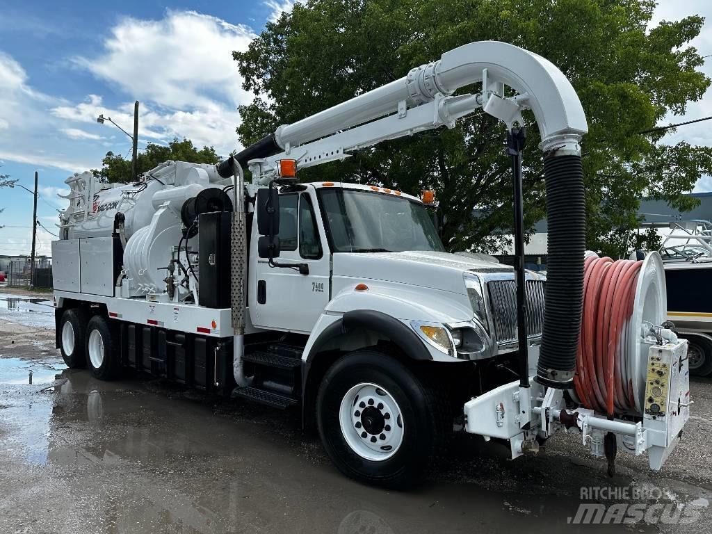 International 7400 Paine-/imuautot