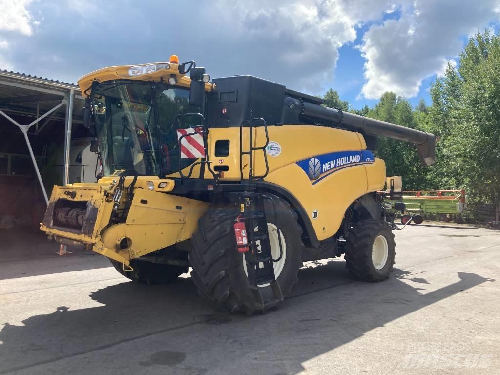 New Holland CR 9090 Leikkuupuimurit