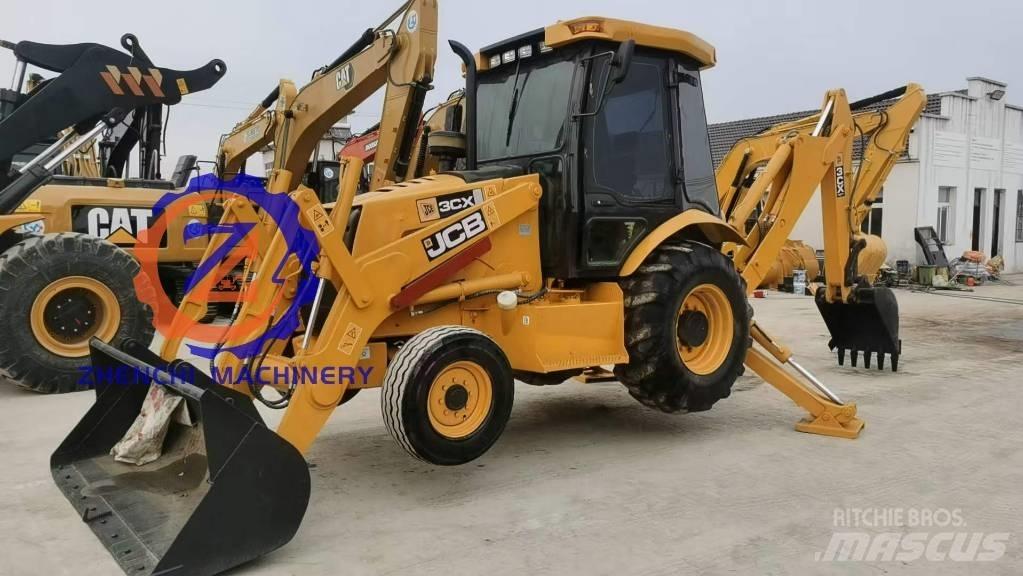 JCB 3 CX Kaivurikuormaajat