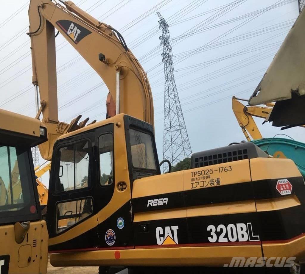CAT 320 B Telakaivukoneet