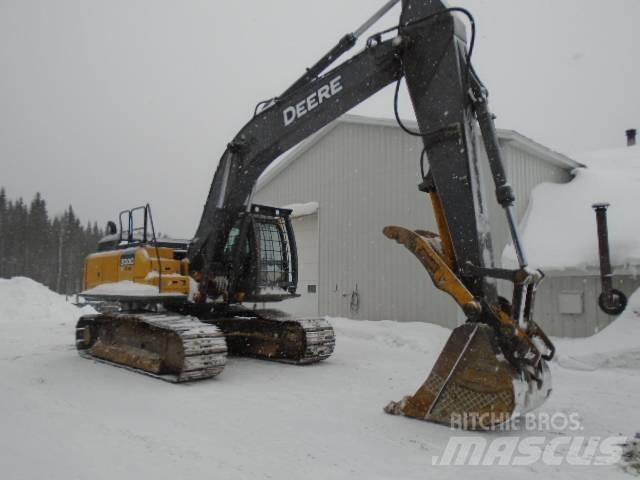 John Deere 300G LC Telakaivukoneet