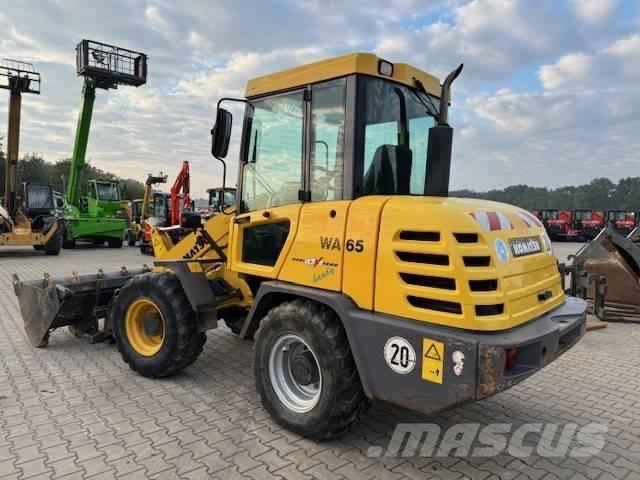 Komatsu WA 65-3 Pyöräkuormaajat
