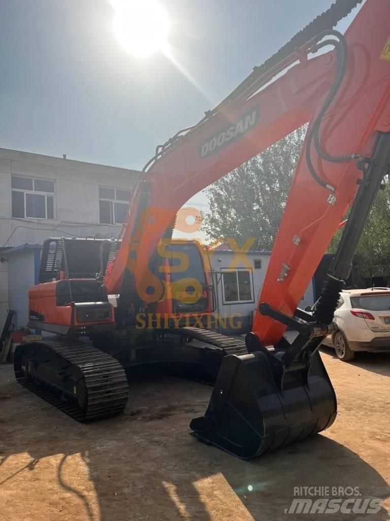 Doosan DX300LC-9C Telakaivukoneet