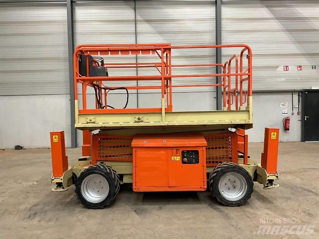 JLG 260 MRT Saksilavat