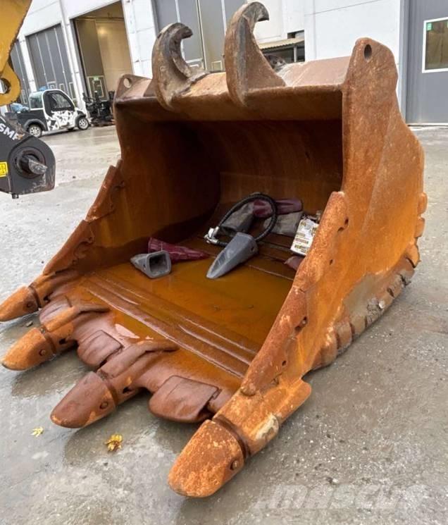 CAT 352 F Telakaivukoneet