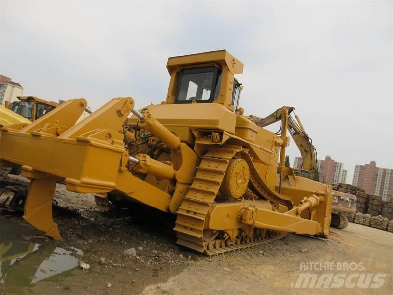 CAT D 10 Telaketjupuskutraktorit