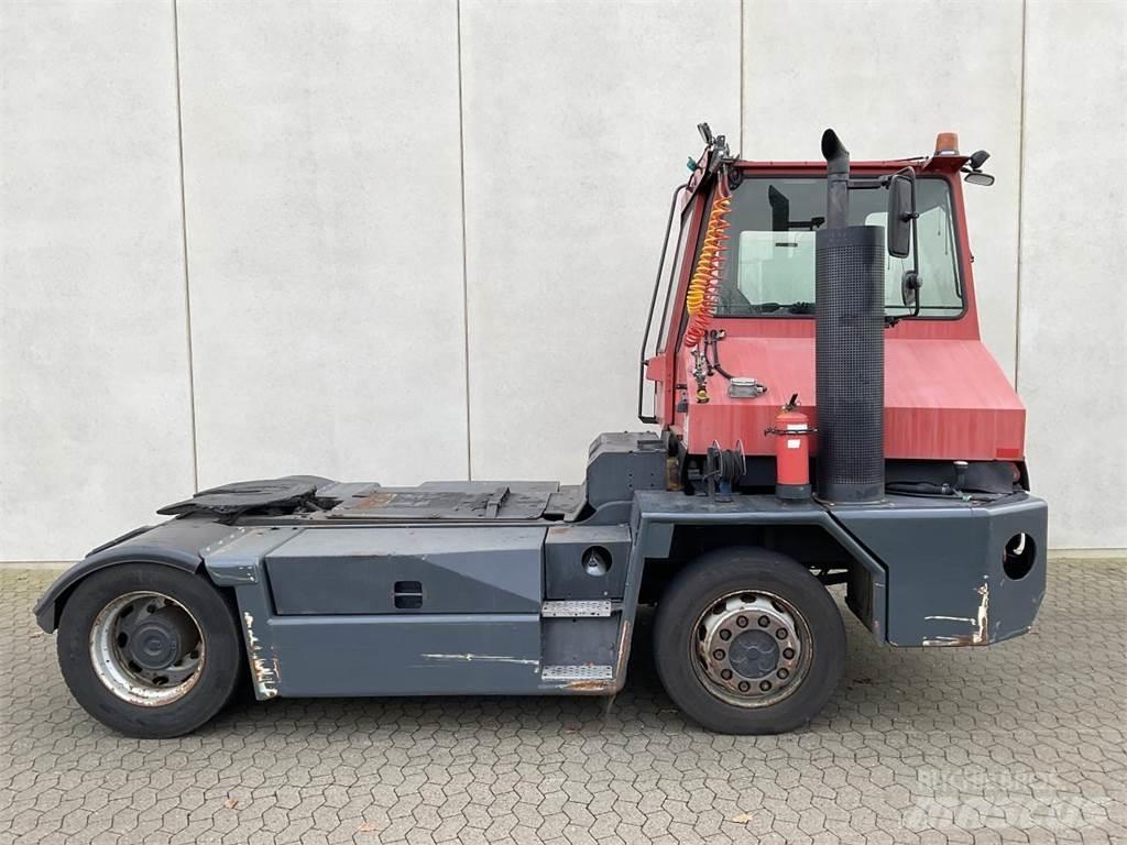 Kalmar TT2000 Terminaalitraktorit
