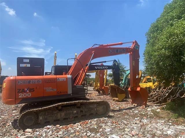Hitachi ZX200-3G Telakaivukoneet