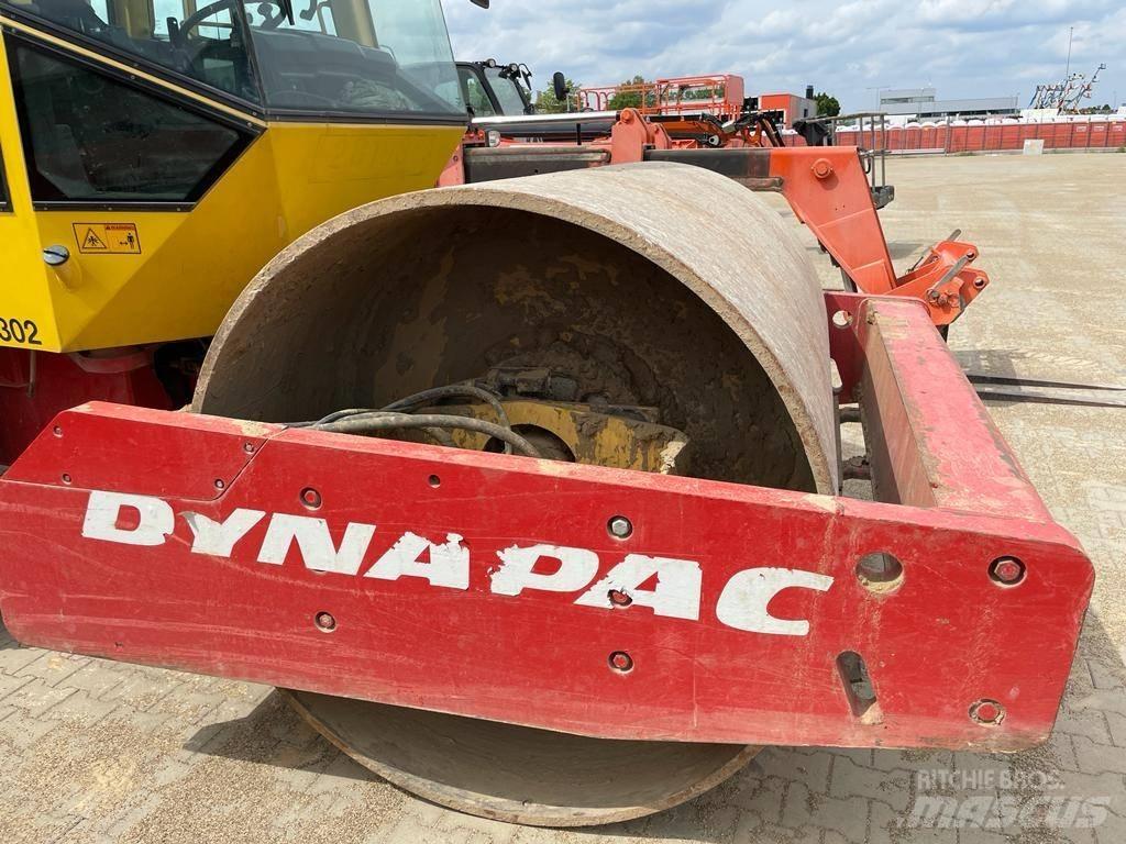 Dynapac CA 302 D Yksivalssijyrät