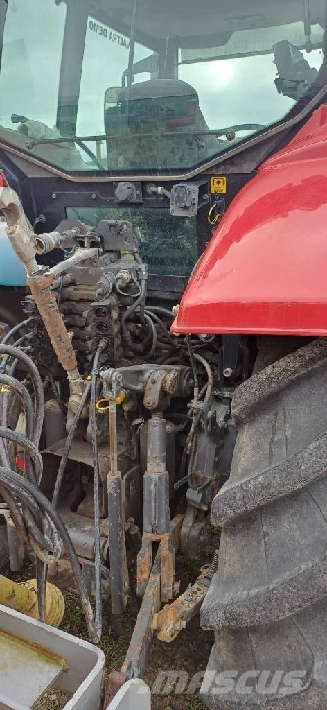 Valtra T 203 Traktorit