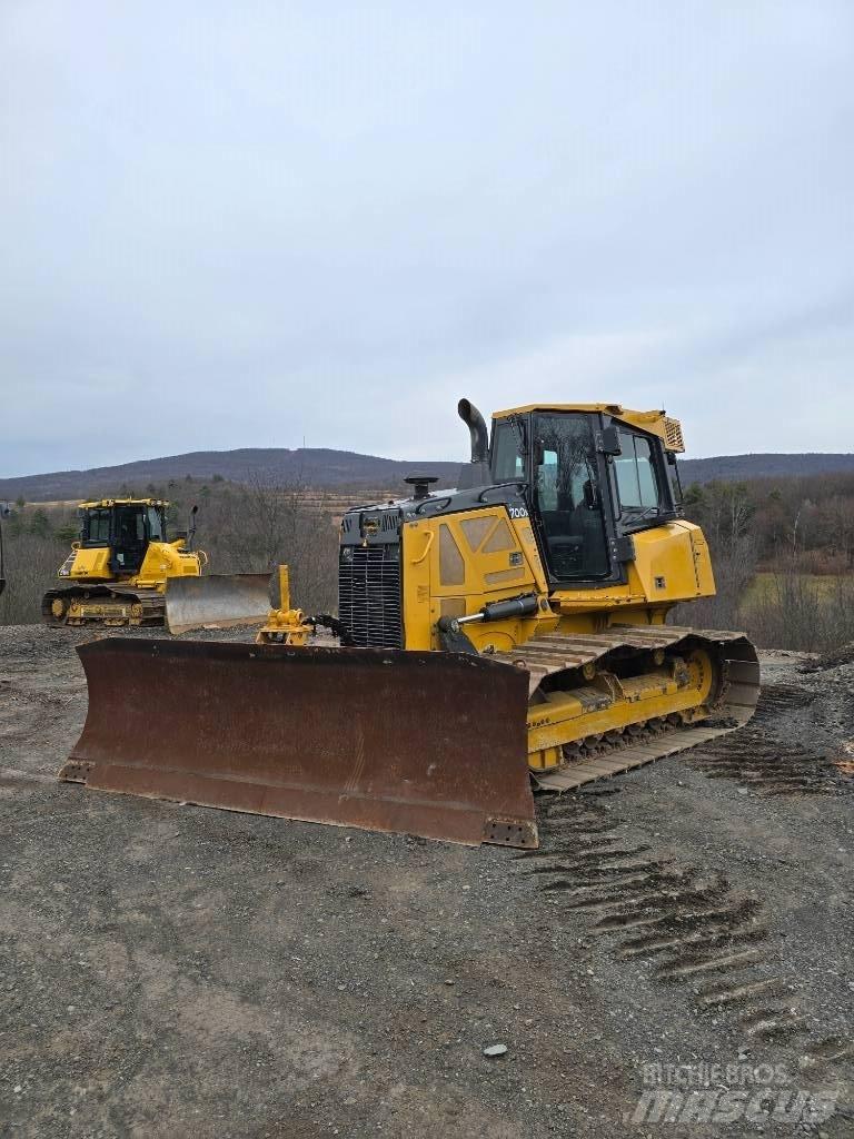 DEERE 700K LGP Telaketjupuskutraktorit