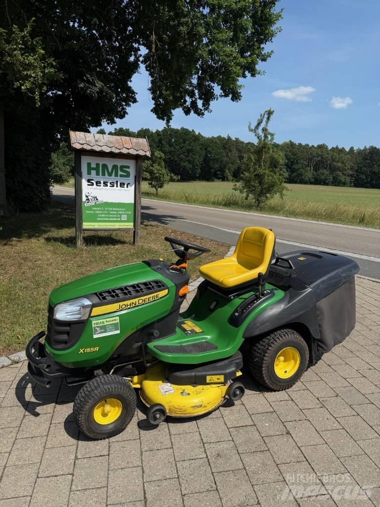John Deere X 155 R Päältäajettavat ruohonleikkurit