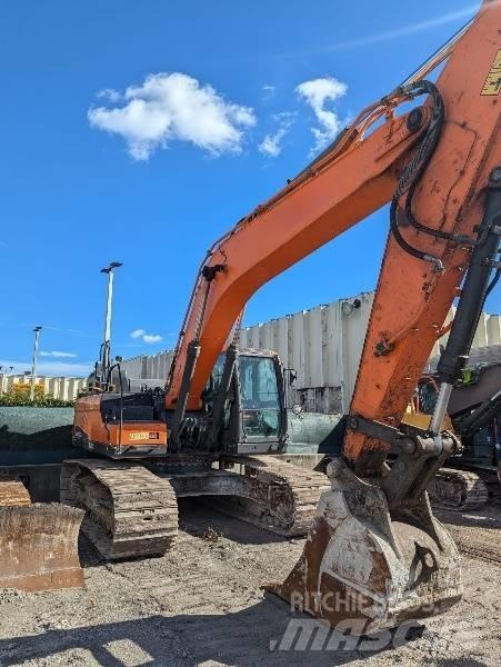 Doosan DX 300 LC-5 Telakaivukoneet