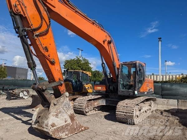 Doosan DX 300 LC-5 Telakaivukoneet