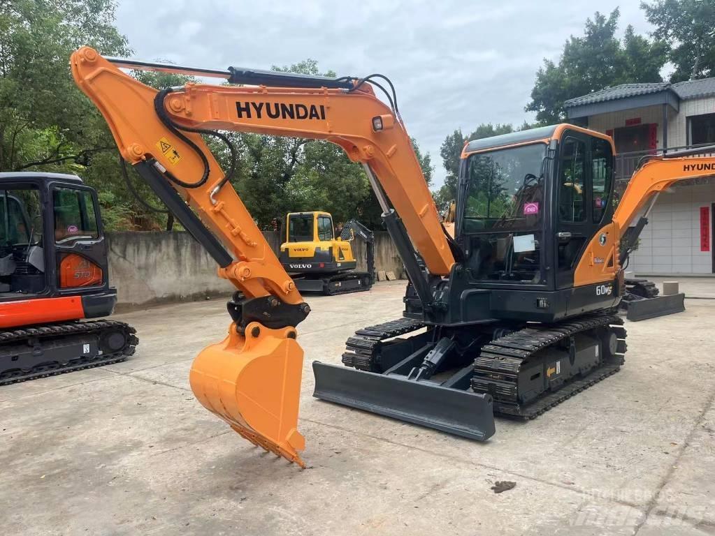 Hyundai 60vs Minikaivukoneet < 7t