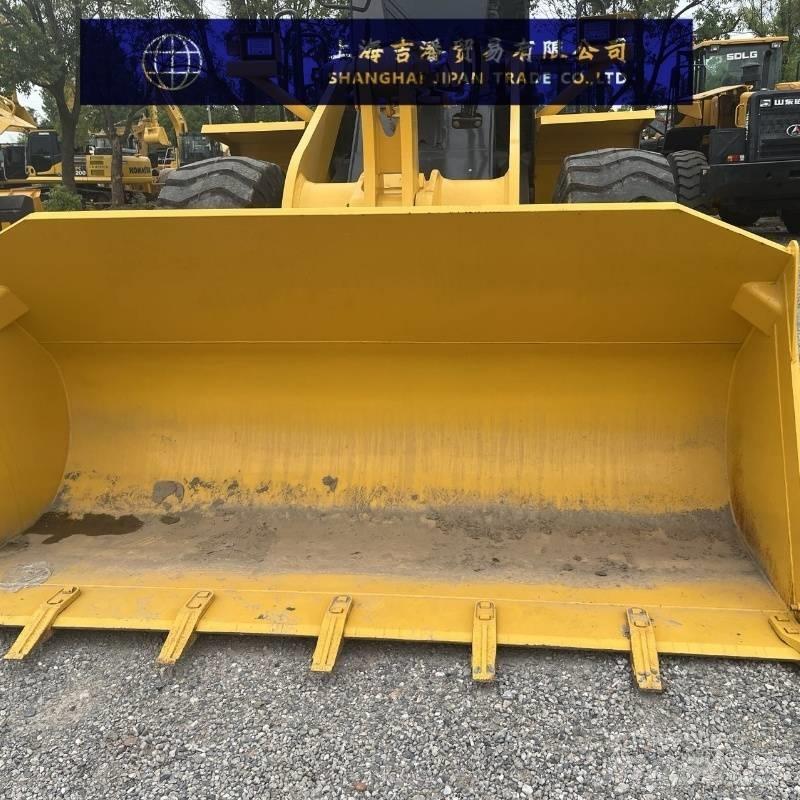 Komatsu WA 380 Pyöräkuormaajat
