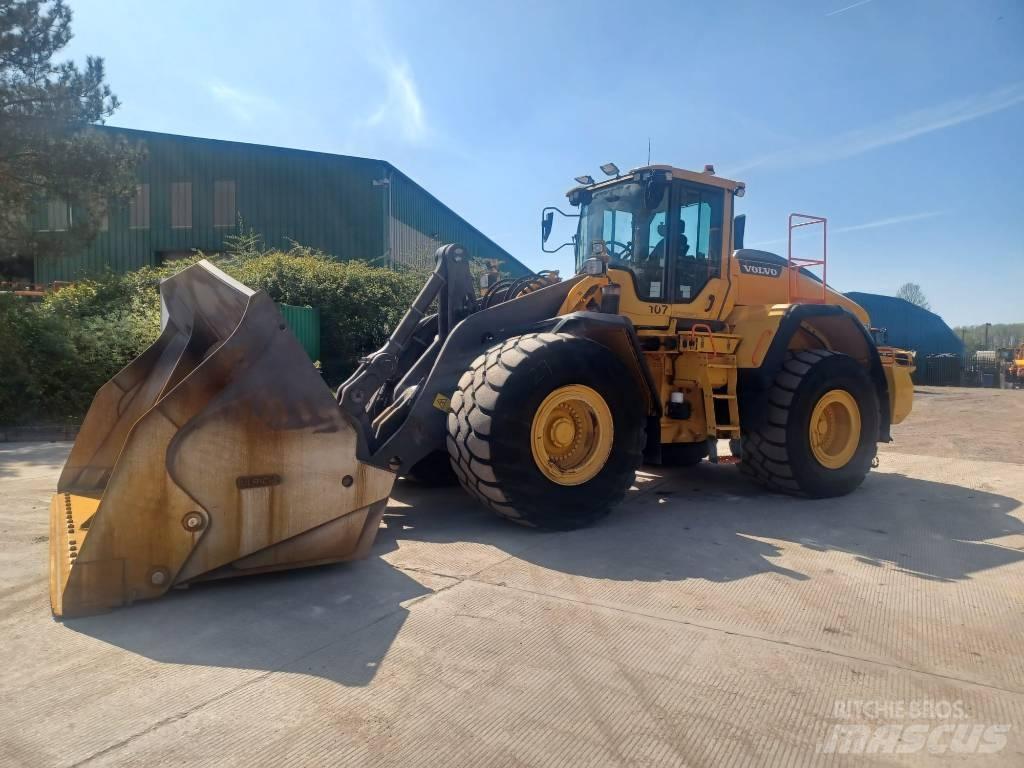 Volvo L 220 H Pyöräkuormaajat