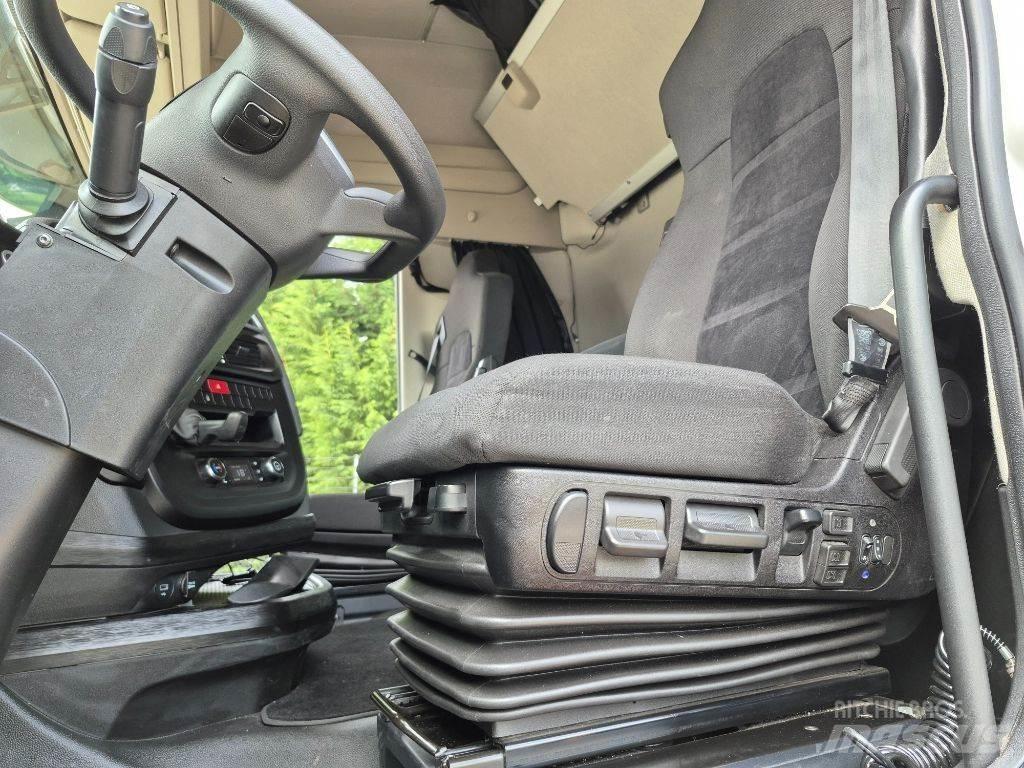 Iveco S-Way 490 Vetopöytäautot
