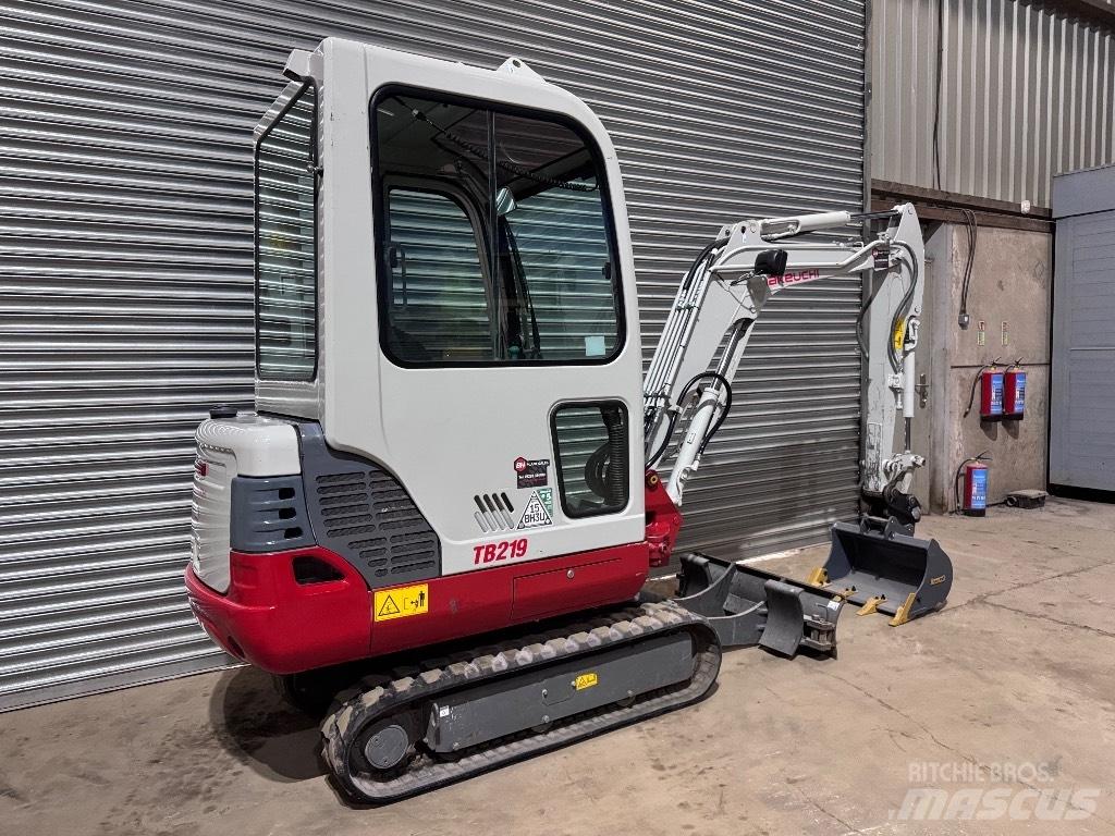 Takeuchi TB 219 Minikaivukoneet < 7t
